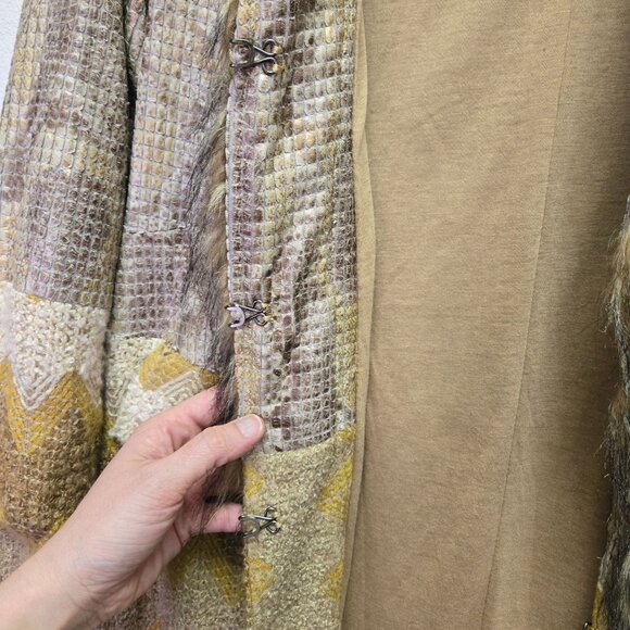 Vintage Style Faux Fur Trimmed Penny Lane Boho Jacket Cardigan Chevron Pattern & - Picture 4 of 11